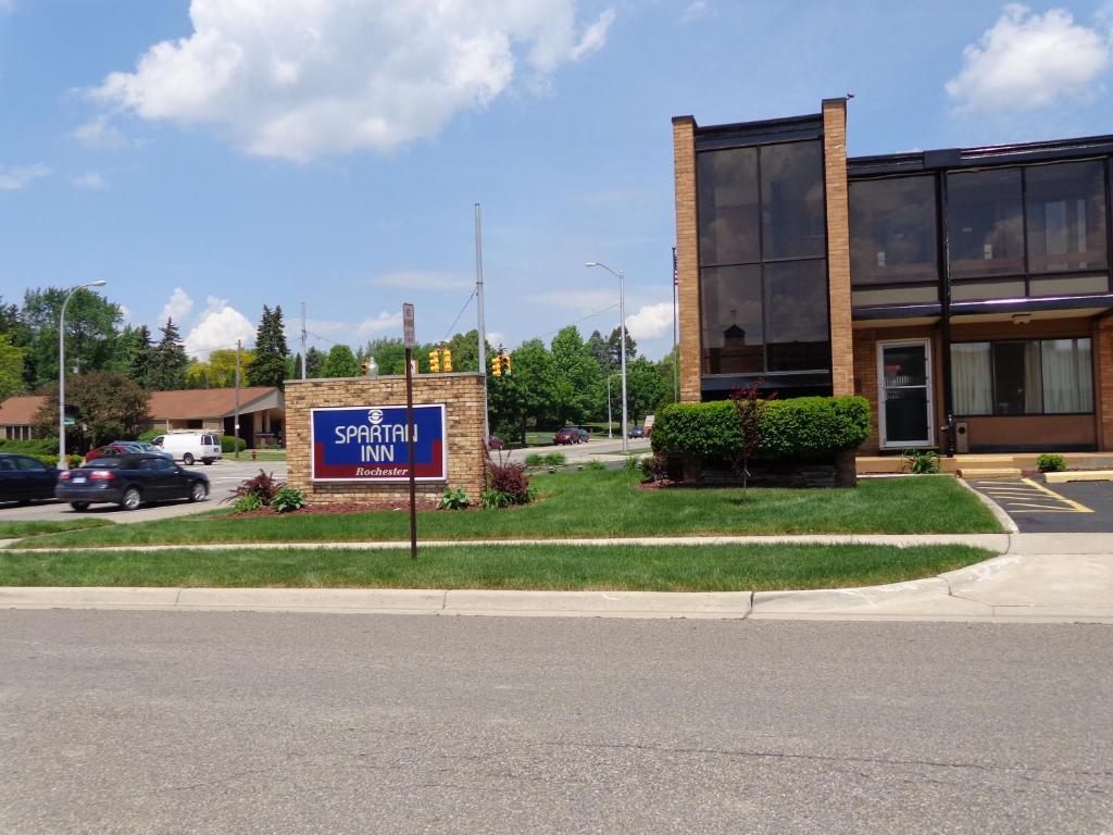 Spartan Motel - Rochester Bagian luar foto